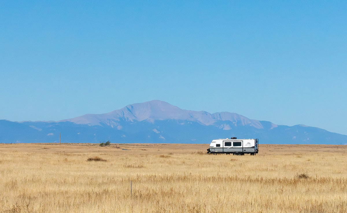 (1FOR-RV-AD)HOME-ON-THE-RANGE